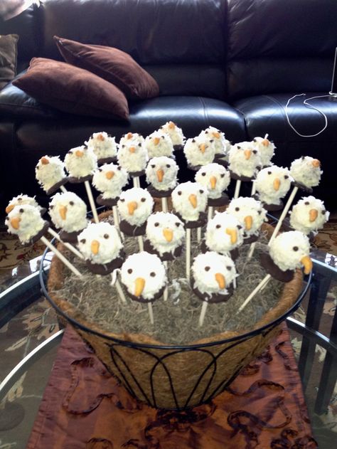 Eagle Cake Pops Eagle Theme Party, Eagle Theme Decorations, Eagle Snacks, Bird Theme Party, Boy Scout Cake, Bird Theme Parties, Eagle Ceremony, Deployment Party, Eagle Scout Ceremony