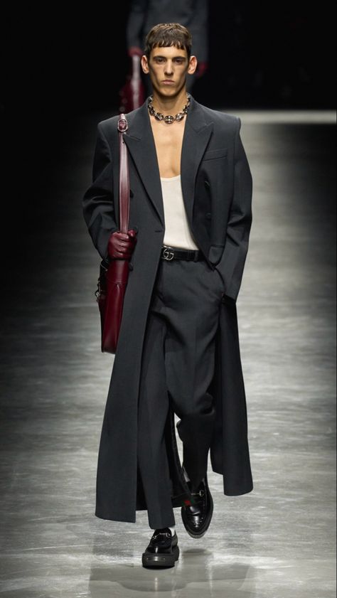 Avant Garde Suit Men, Mens Runway 2024, Gucci Fw24, Men Gothic Fashion, Jean Paul Gaultier Menswear, Suit Accessories For Men, Mens Couture, Couture Fashion Men, Mens Runway Fashion