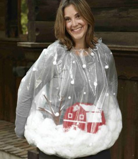 This might be what i am this year for whoobilation :-) halloween costumes DIY snow globe Geek Outfit, Carnaval Make-up, Christmas Costumes Women, Diy Christmas Sweater, Diy Ugly Christmas Sweater, Ugly Sweater Contest, Tacky Christmas Sweater, Diy Snow Globe, Ugly Xmas Sweater