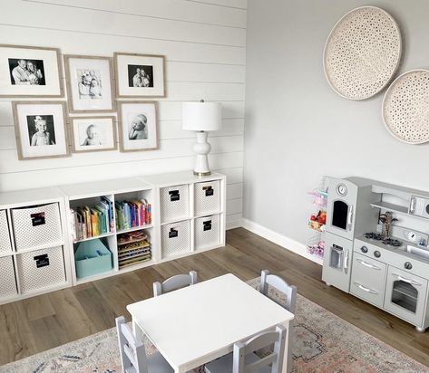 Shiplap Playroom, Playroom Themes, Playroom Design Ideas, Small Playroom, Charleston House, Kids Playroom Ideas, Living Room Playroom, Toy Storage Solutions, House Flip