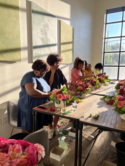 Floral Arrangement Classes in Alexandria VA | Helen Olivia Flowers Olivia Flowers, Flower Arrangement Workshop, Flower Arranging Class, Friend Activities, Alexandria Va, Flower Therapy, Flower Arranging, Baby Sprinkle, Great Night