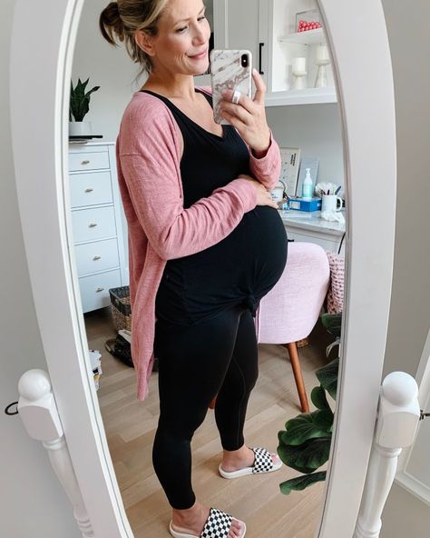 A Round Up Of Third Trimester Outfit Ideas - my kind of sweet Maternity Leggings Outfit, Pregnancy Fashion Spring, Summer Pregnancy Outfits, Pregnant Outfits, Maternity Work Wear, Shein Review, Beachy Waves Hair, Preggo Fashion, Petite Curvy