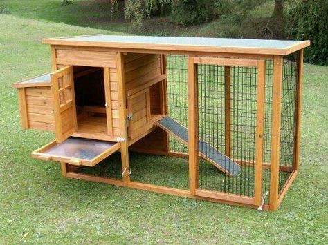 Chicken Coop House, Urban Chicken Coop, Chicken Coop Plans Free, Chicken Coop Blueprints, Small Chicken Coops, Easy Chicken Coop, Chicken Barn, Portable Chicken Coop, Chicken Pen