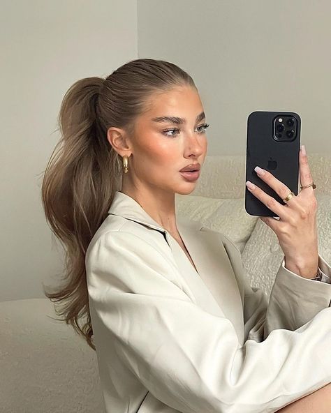 Sleek Wedding Hair, Sleek Low Ponytail, Sleek High Ponytail, Formal Ponytail, Evening Hair, Dark Blond, Jess Hunt, Chic Ponytail, Slicked Back Ponytail