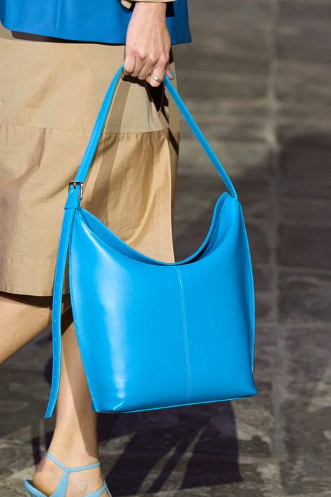 Bags 2022 Trends, Eudon Choi, Womens Work Bag, Edgy Bags, London Fall, Banana Bag, Latest Handbags, Fall Bags, Soft Bag