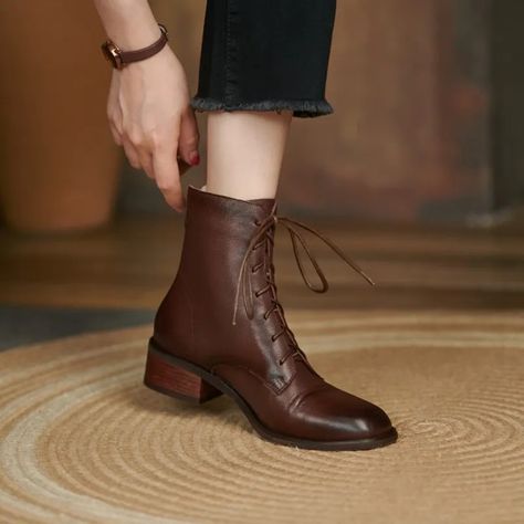 Genuine Leather Women Boots HOT SALES Autumn Shoes for Women Winter Handmade Boots Square Toe Chunky Heel Shoes zapatos mujer Color: Black-Winter, Shoe Size: 35 | Uquid shopping cart: Online shopping with crypto currencies Botas Western, Autumn Shoes Women, Fall Winter Shoes, Modern Boots, Yantai, Quoi Porter, Short Leather Boots, Chunky Heel Shoes, Boots Square Toe