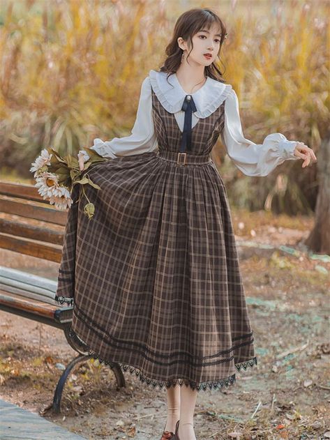 Dark Academia Dress, Long Plaid Skirt, Dark Academia Outfit, Fantasy Outfits, Cottagecore Clothes, Quirky Style, Bow Tie Blouse, White Long Sleeves, Cottagecore Fashion