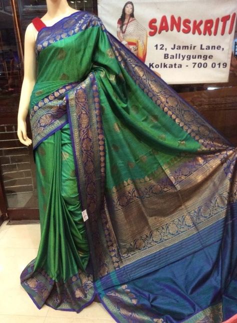 Blue And Green Combination, Draped Sarees, Green Combination, Katan Saree, Saree Tassels Designs, Banaras Sarees, Mysore Silk Saree, Silk Saree Kanchipuram, Baby Frock Pattern