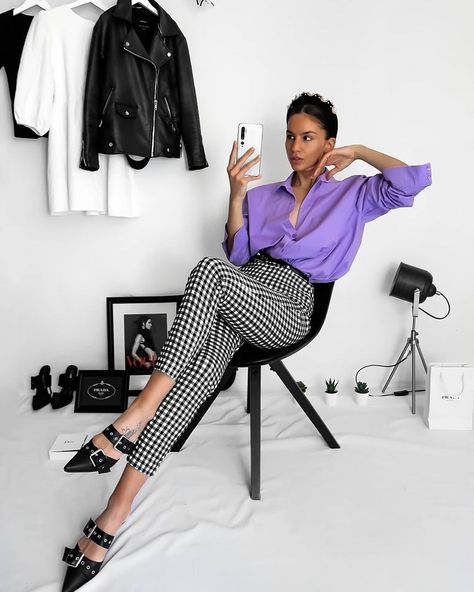 Outfit Lunes, Monday Work Outfit, Lilac Shirt, Smart Casual Work Outfit Women, Summer City Outfits, Office Outfits Women Casual, Chic Work Outfits Women, Classy Business Outfits, Casual Work Outfits Women