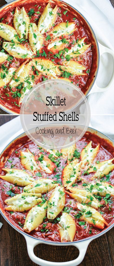 Skillet Stuffed Shells are a simple and delicious weeknight dinner recipe! Baked Pasta, Italian Foods, Country Cook, Delicious Pasta, Pasta Pasta, Yummy Pasta Recipes, Easy Homemade Recipes, Weeknight Dinner Recipe, Food Group