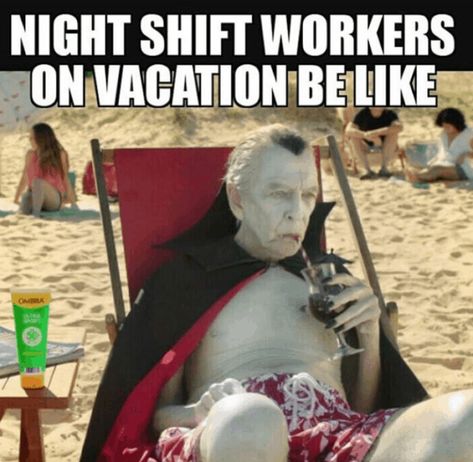 27 Relatable Night Shift Memes For All Nurses Medische Humor, Night Shift Humor, Nurse Jokes, Night Shift Nurse, Beach Boy, Nursing Memes, Funny Work, Medical Humor, Nurse Quotes