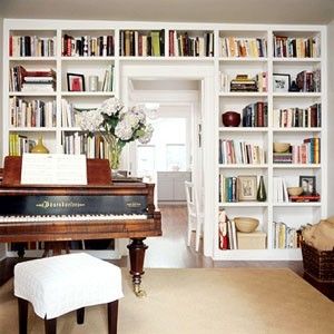 This I'd fantastic, I wonder if I have anywhere to squeeze this in...hmm, I'm sure I could find someplace! Piano Room Decor, Ikea Built In, Home Library Rooms, Studio House, Library Room, Room Library, Piano Room, Home Library Design, Home Libraries