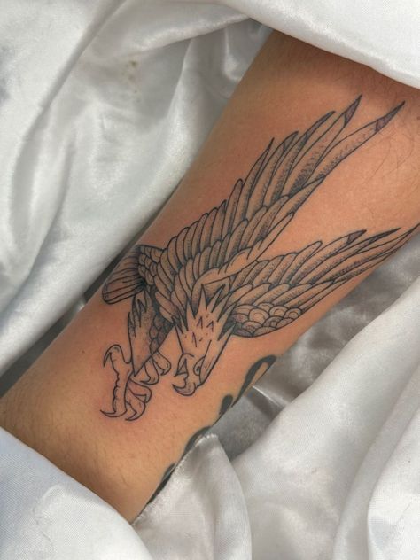 Eagle Tattoo Thigh, Toby Keith Tattoo, Stoic Tattoo, American Traditional Eagle, Traditional Eagle Tattoo, Thigh Tattoo Men, Taboo Tattoo, Shin Tattoo, Astrology Tattoo