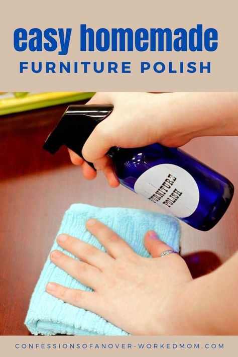 Diy Furniture Polish Homemade, Homemade Wood Cleaner, Homemade Furniture Polish, Wood Furniture Cleaner, Diy Furniture Polish, Dusting Tips, Polish Recipe, Antiquing Furniture Diy, Diy Cleaning Products Recipes