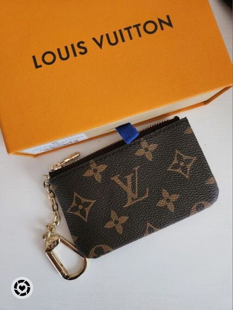 Lv Wallet Keychain, Louis Vuitton Key Chain, Lv Keychain Wallet, Louis Vuitton Keychain Wallet, Luis Vuitton Wallet, Uni Lifestyle, Lv Keychain, Dh Gate, Louise Vuitton