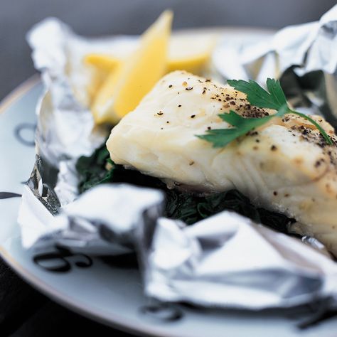 It doesn't get healthier, and more delicious, than this foil-baked sea bass with spinach.Slideshow: ... Cooking Sea Bass, Bass Recipes, Spinach Food, Sea Bass Recipe, Baked Sea Bass, Bass Recipe, Sea Bass Recipes, Spinach Benefits, Wine Recipe