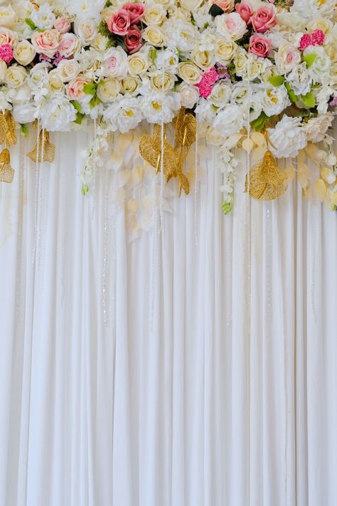 Wedding decoration flower background Pre... | Premium Photo #Freepik #photo #background #flower #wedding #floral Flowers Background For Editing, Premium Photo Background, Pre Wedding Background Hd, Indian Wedding Background Images, Background Wedding Design, Background Wedding Decorations, Wedding Decorations Background, Background Pernikahan, Naming Ceremony Background