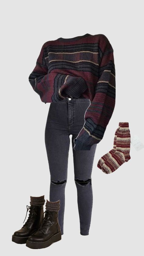 Grunge Sweater Outfit, Grunge Christmas Outfit, Grunge Ideas, Supernatural Outfits, Thrift Ideas, Wrestling Gear, Style Reference, Dream Outfits, Ootd Inspo