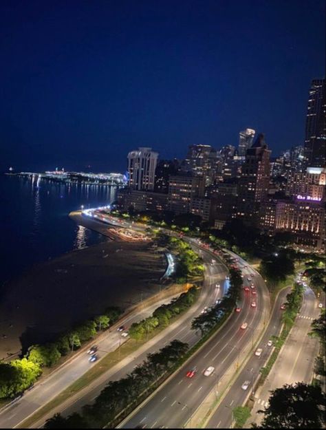 This view never gets old. Lake Shore Drive, Chicago IL 2023 Lake Shore Drive Chicago, Pier House, Buckingham Fountain, Lake Shore Drive, Soldier Field, Grant Park, Navy Pier, Chicago Art, Lake Shore