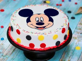 Mickey Mouse Theme Cake, Mickey Mouse Cakes, Birthday Cake Gift, Mouse Birthday Cake, Mickey Mouse Birthday Cake, Mickey Cakes, Mickey Mouse Theme, Minnie Cake, Flower Cakes