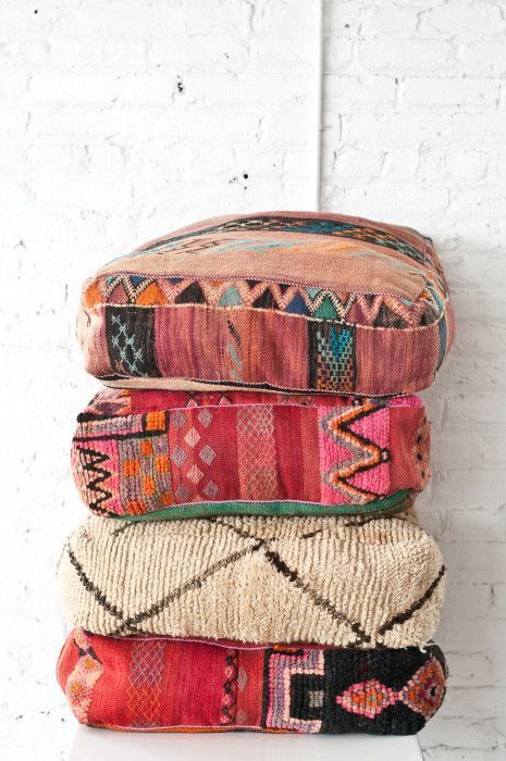 Woven Floor Pillow x El Fenn — One ilk Boho Ottoman Styling, Wall Ottoman Living Rooms, Boho Cushions On Sofa, Ottoman Colors Fabrics, Pouf Ottoman Color, Pouf Ottoman Colorful, Persian Floor Pillows, Ottoman Pouf Living Room Colorful, Hippie Boho Furniture