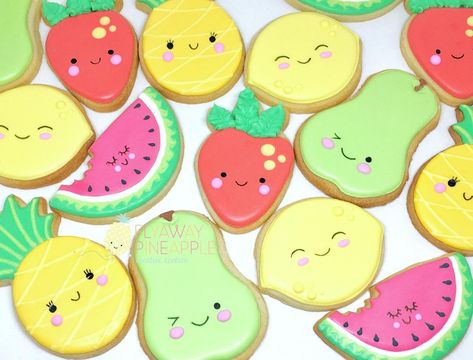 Twotti Fruity, Fruit Sugar Cookies, Tutti Frutti Birthday Party, Summer Sugar Cookies, Cookies Fruit, Fruity Cookies, Tutti Frutti Party, Kawaii Cookies, Fruit Birthday Party