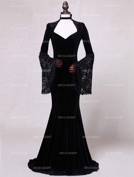 Morticia Addams Dress, Gothic Prom Dress, Victorian Ball Gowns, Gothic Victorian Dresses, Victorian Ball, Victorian Dresses, Dark Queen, Witch Dress, Morticia Addams