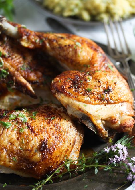 How to roast chicken halves in the oven. An easy recipe for tender juicy chicken with crispy skin. #whereismyspoon #halfchicken #roastedhalfchicken #roastedchickenhalves #bakedchickenhalves #howtoroastchickenhalves #chickenhalvesrecipe #roastedchicken Half Chicken Recipes, How To Roast Chicken, Roast Half Chicken, Roaster Recipes, Beverages Recipes, Braised Chicken Breast, Baked Food, Oven Chicken Recipes, Half Chicken