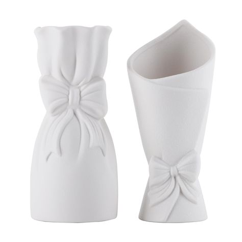 PRICES MAY VARY. 1.SIZE AND WEIGHT --- Bowknot vase Size:3.94x3.94x8.7",weight:1.7Lbs;Roll vase Size:3.74x3.74x8.7",weight:1.32Lbs. 2.HIGH QUALITY MATERIAL --- Each ceramic flower vase is handmade and crafted of premium quality that won't leak.Frosted white surface is perfect for greenery,branches or flowers creates such a neat vibe almost instantly in any space. 3.NEAT AND CLEAN DESIGN - Contemporary ceramic vase constructed with geometrical design can easily decorate your home in collocation w Simple Ceramic Vase, Wall Vase Ceramic, Vase Pottery Ideas, Bud Vase Pottery, Ceramics Vase Ideas, Ceramic Surface Design, Clay Vase Ideas, Cute Flower Vase, Nature Ceramics