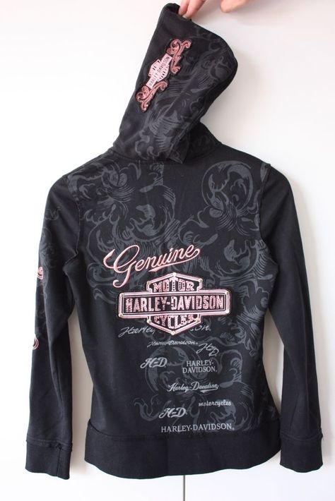 Motorcycle Outfits For Women, Women Harley Davidson, Harley Davidson Womens Clothing, Harley Apparel, Harley Gear, Harley Davidson Hoodie, Motorcycle Fashion, Biker Wear, Harley Davidson Clothing