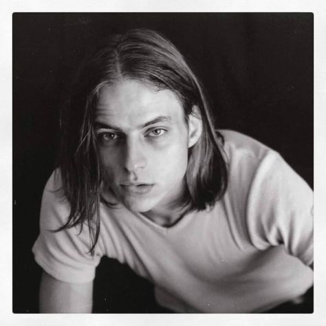 Jaqen H Ghar, Tom Wlaschiha, Spongebob Drawings, Mens Braids, Film Inspiration, Nirvana, Famous People, Stranger Things, A Man