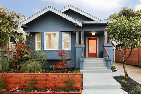 Stucco House Colors, Light Blue Houses, Stucco House, Stucco Colors, One Storey House, Bungalow Exterior, Stucco Homes, Craftsman Exterior, Stucco Exterior