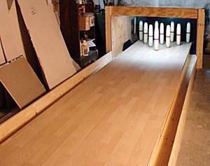 Diy Bowling Alley, Lawn Bowling, Kid Friendly Backyard, Green Backyard, Garden Centerpiece, Outdoor Fire Pit Designs, Basement Windows, Game Room Family, Basement Makeover