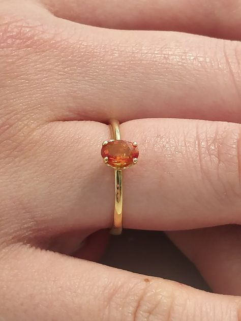 Simple Gemstone Engagement Rings, Orange Engagement Ring, Amber Engagement Ring, Ruby Ring Designs, Plain Gold Bangles, Sapphire Wedding Ring, Unique Promise Rings, Orange Ring, Fancy Jewelry Necklace