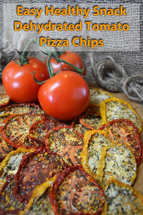 How To Make Dehydrated Tomato Pizza Chips - illuminouz Dehydrated Tomato Chips, Best Dehydrated Snacks, Dehydrated Snacks Healthy, Chip Seasoning Recipes, Dehydrated Tomatoes Recipes, Dehydrator Recipes Snacks, Dehydrator Meal Recipes, Dehydrated Meals Recipes, Dehydrated Gifts