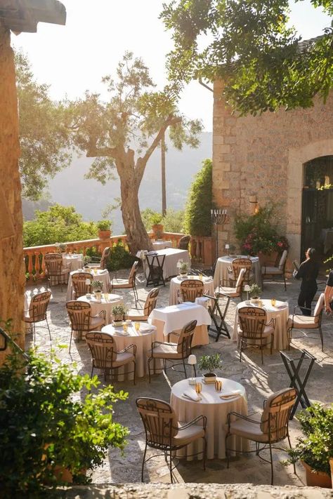 Al Fresco Restaurant, Deia Spain, Deia Mallorca Restaurants, Mallorca Spain Food, Mallorca Honeymoon, Socal Vacation, Beautiful Restaurants, Mallorca Restaurant, Palma Majorca Spain