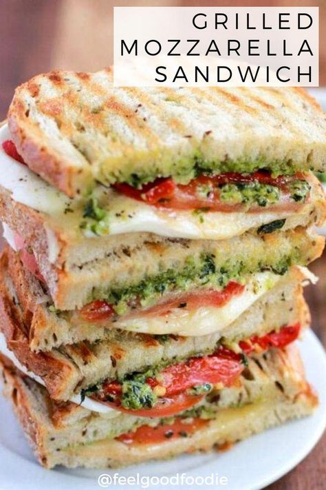 #VeganSandwichSensations Picnic Lunch Ideas For Kids, Adult Packed Lunch Ideas, Quick Easy Lunch Ideas For Home, No Meat Lunch Ideas, Super Easy Lunch Ideas, Vegetarian Sandwich Ideas, Meatless Sandwiches, Cold Lunch Ideas For Adults, Easy Sandwich Ideas