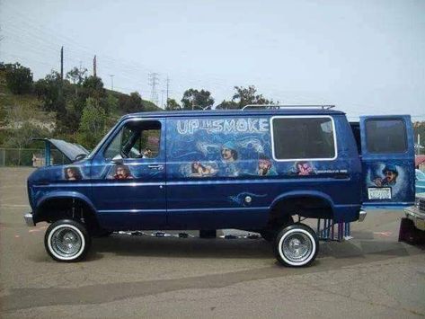 Chevy Astro Van, Astro Van, Lowrider Trucks, Panel Truck, Cool Vans, Lowrider Cars, Chevy Tahoe, Custom Vans, Cool Inventions