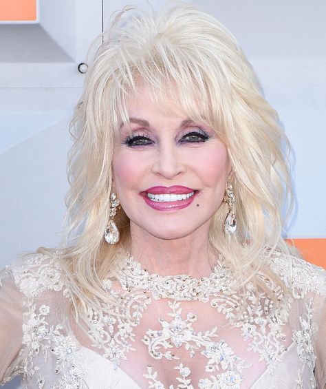 EXCLUSIVE: Find Out How Dolly Parton is Celebrating Her 50th Wedding Anniversary With Husband Carl Dean Dolly Parton Tattoos, Blond Bombshell, Dolly Parton Pictures, Bouncy Hair, Popsugar Beauty, 50th Wedding Anniversary, Celebrity Beauty, 50th Wedding, Pink Eyes