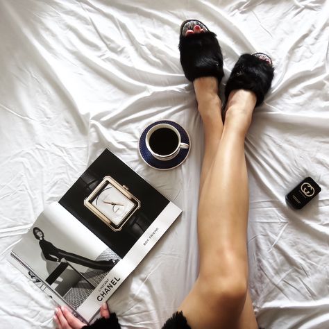 Pretty You London Slippers Pretty Slippers, Before Going To Bed, Open Toe Slippers, Shoes Photography, Going To Bed, Flat Lay Photography, Photography Marketing, House Slippers, Photography Inspo