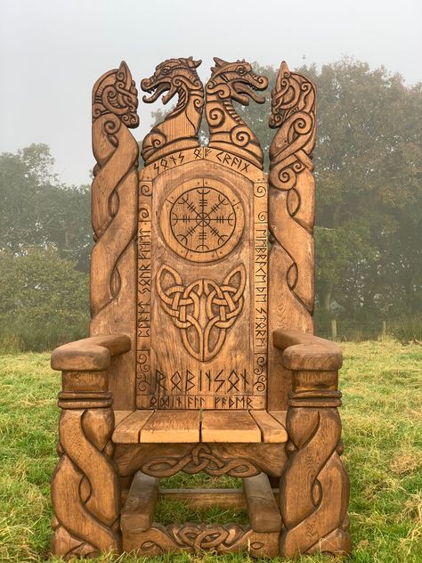 Viking Throne, Viking Chairs, Viking Furniture, Viking Carving, Viking Chair, King Throne Chair, Viking King, Roi Arthur, Fantasy Furniture