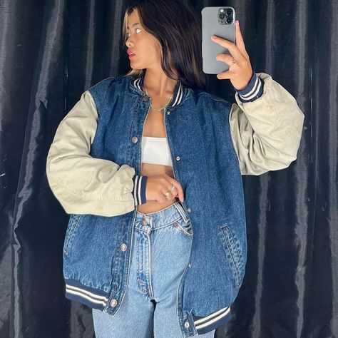 Disney Varsity Jacket Outfit, Denim Varsity Jacket Outfit, Outfit Recreation, Denim Varsity Jacket, Varsity Jacket Outfit, Bday List, Fashion Girly, Jacket Outfit Women, Cute Clothing Stores