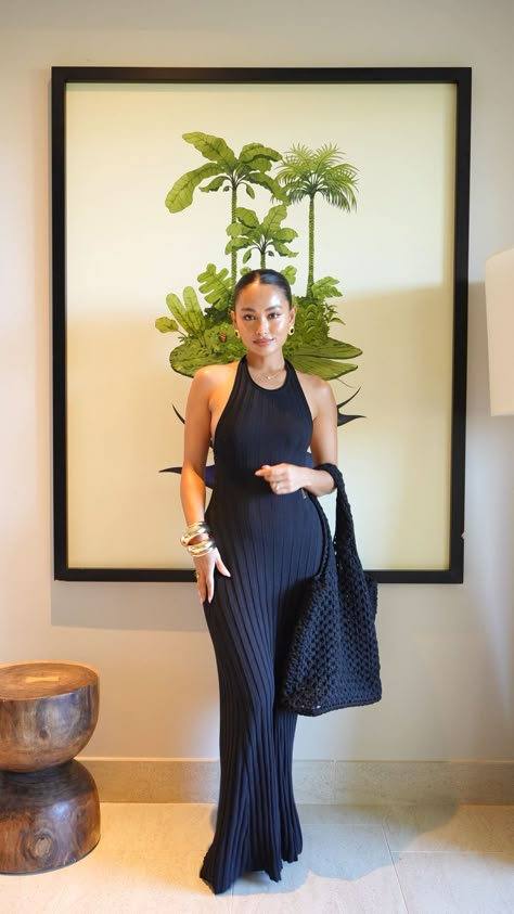 Fashion Designer Work Outfit, Black Women Maxi Dress, Maxi Work Dress, Styling Black Maxi Dress, Classy Black Woman Aesthetic, Black Outfits For Summer, Cute Modest Outfits Casual, Feminine Style Black Women, Modest Outfits Women