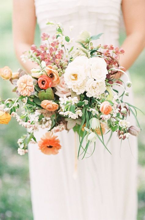 Country Wedding Bouquets, Bohemian Bouquet, Bouquet Champetre, Spring Wedding Bouquets, Spring Wedding Bouquet, Bouquet Bride, Boho Wedding Bouquet, Rustic Boho Wedding, Wildflower Bouquet