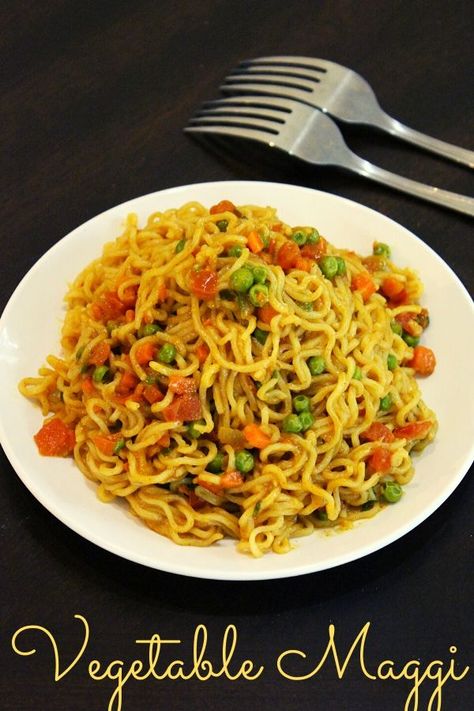 maggi noodles recipe, vegetable maggi recipe - Yummy Indian Kitchen  #noodles #noodlesrecipe #maggirecipes #magginoodles #vegnoodles Maggie Images Food, Maggi Images, Maggi Pic, Masala Maggi, Make Noodles, Maggi Noodles, Maggi Recipes, Homemade French Fries, Healthy Indian Recipes