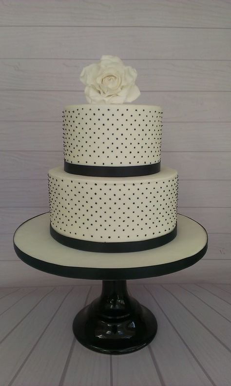 #polka #dot #black #white #wedding #cake Black White And Pink Cake, Polka Dot Wedding Theme, 50s Cake, Happy 38 Birthday, Heroes Party, Polka Dot Cake, Black White Cakes, Dot Cake, Polka Dot Cakes