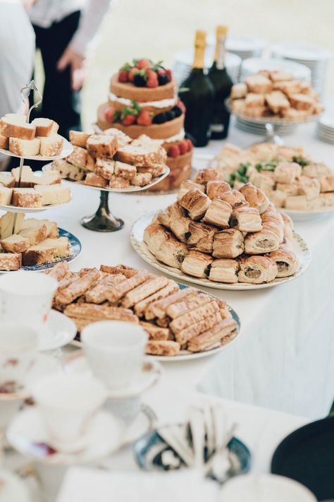 Afternoon Tea Summertime Pastel English Country Garden Wedding http://alipaul.com/ Rustic Afternoon Tea, High Tea Wedding Reception, Tea Party Wedding Reception, Afternoon Tea Wedding Reception, Afternoon Tea Buffet, Garden Party Food, Wedding Afternoon Tea, English Garden Party, English Country Garden Wedding