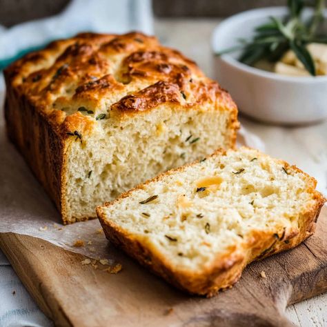 Cottage Cheese Bread Recipe Cottage Cheese Quick Bread, Cottage Cheese Oatmeal Muffins, Cottage Cheese Bread Keto, Protein Loaf, Cottage Cheese Bread Recipe, Cheese Flatbread Recipes, Cottage Cheese Bread, Cheese Bread Recipe, Cheese Flatbread