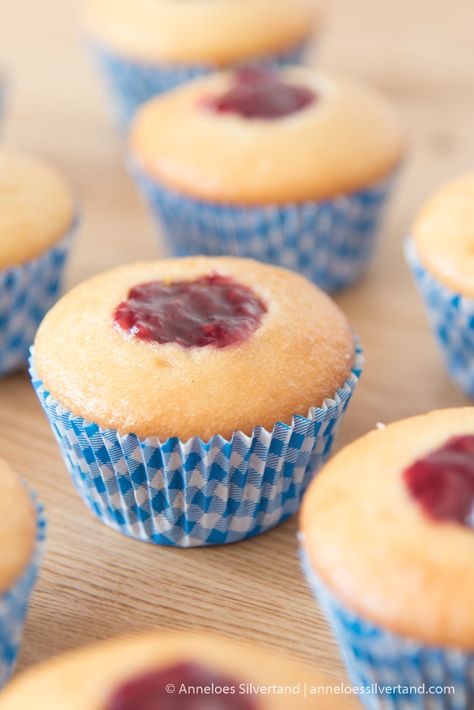 Strawberry Jam Filling can be homemade or storebought. Whichever way you prefer, it is a simple yet versatile filling. Use it for cupcakes, cookies and more. #truthfulfood #homemade #baking #delicious #foodgasm #foodlove #foodporn #nom #recipe #sweet #yum #food via @TruthfulLife Strawberry Jam Filled Cupcakes, Jam Filled Cupcakes, Easy Strawberry Jam, Strawberry Cake Filling, Jar Of Jam, Plain Cake, Homemade Baking, Strawberry Jelly, Filled Cupcakes