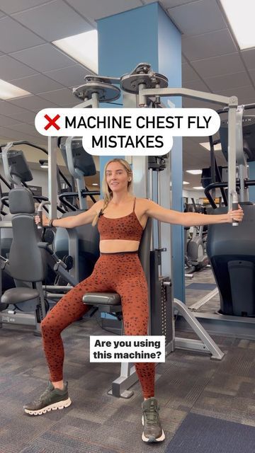 Machine Chest Fly, Pec Deck Fly Machine, Pec Fly Workout, Chest Flies Exercise, Chest Machine Workout Gym, Chest Fly Cable Machine, Fly Machine Workout, Pec Fly Machine, Chest Workout Gym Machines